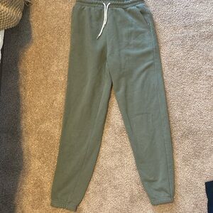 Green sweatpants. Forever 21 size small good condition.